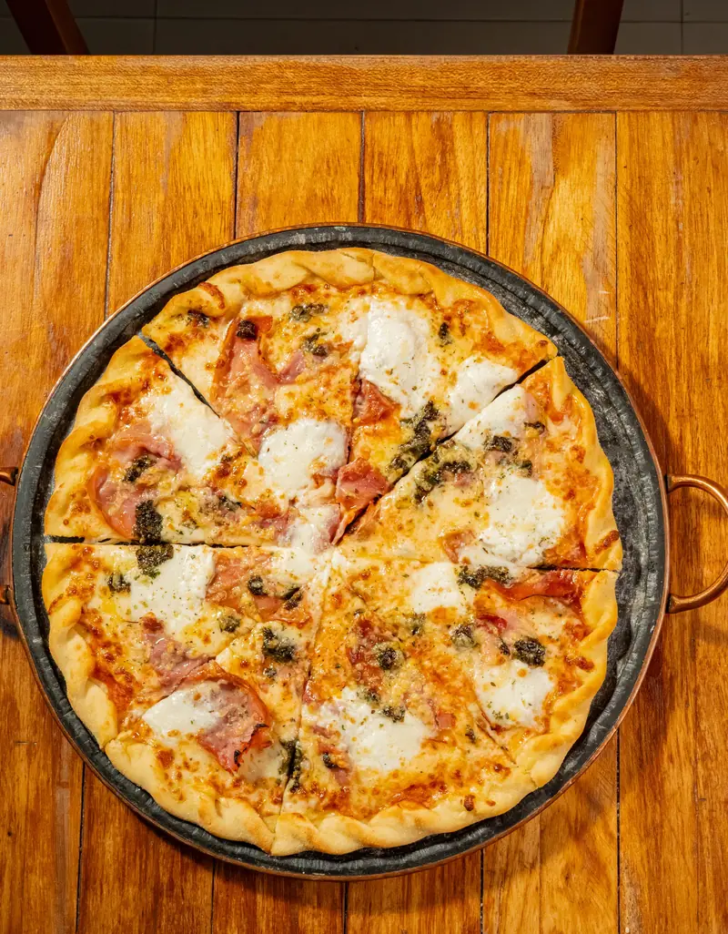 Pizza vista de cima